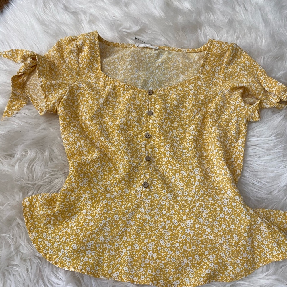 Floral Peplum Top